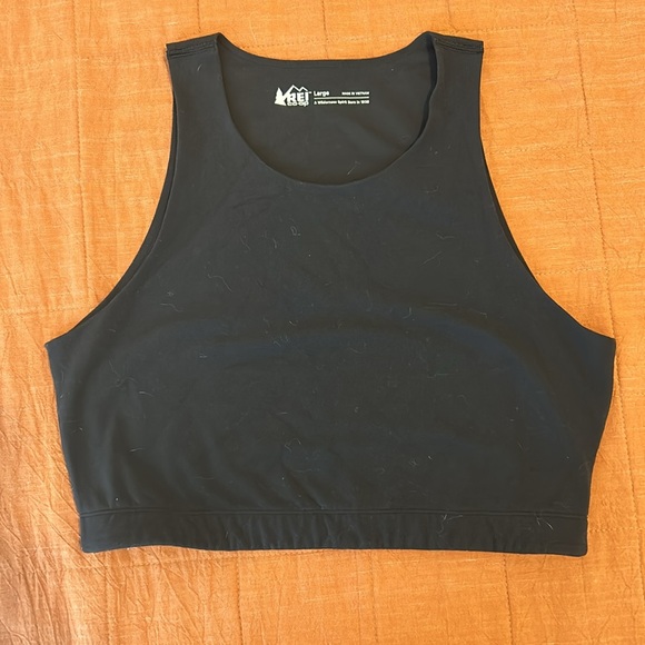REI Crop Sports Top Bundle size large - Picture 5 of 6
